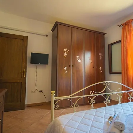 Casa Delle Sorgenti 2 * Torpè